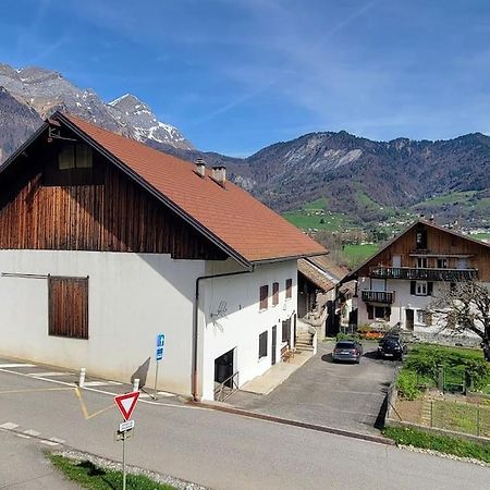 Superbe Appartement T2 Climatise, Idealement Situe ユジーヌ エクステリア 写真