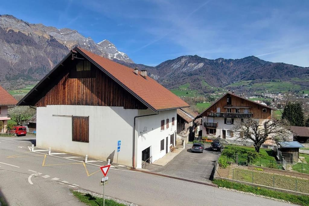 Superbe Appartement T2 Climatise, Idealement Situe ユジーヌ エクステリア 写真